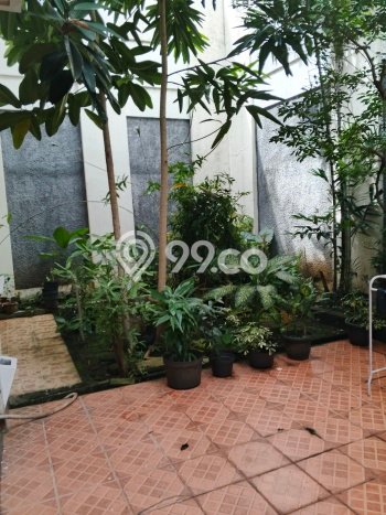 Rumah Mewah Siap Huni LT 345m2 di Duren Sawit, Jakarta Timur Rumah Mewah Siap Huni LT 345m2 di Duren Sawit, Jakarta Timur