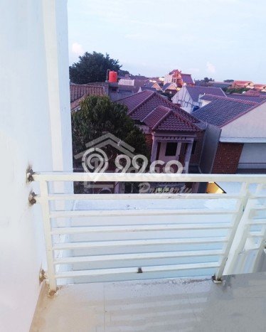 SEWA STRATEGIS! Ruko di Tangerang, Luas 152m2m², Area Berkembang SEWA STRATEGIS! Ruko di Tangerang, Luas 152m2m², Area Berkembang