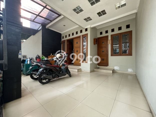 Dijual Rumah Luas Megah Dengan View Eksklusif di Pondok Pinang, Jakarta Selatan Dijual Rumah Luas Megah Dengan View Eksklusif di Pondok Pinang, Jakarta Selatan