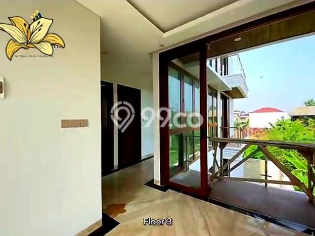 Rumah Mewah Siap Huni LT 200m2 di Jagakarsa, Jakarta Selatan Rumah Mewah Siap Huni LT 200m2 di Jagakarsa, Jakarta Selatan