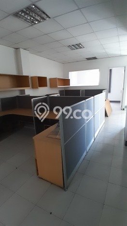 Ruko Kawasan Warung Buncit, Luas 180m2m², Lokasi Komersial, Disewakan Ruko Kawasan Warung Buncit, Luas 180m2m², Lokasi Komersial, Disewakan