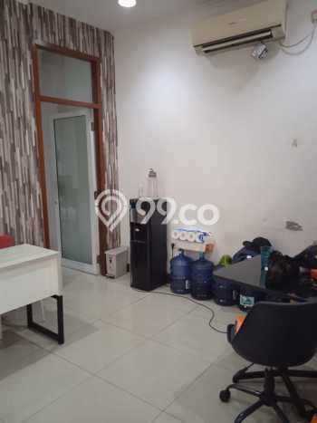 Unit Ruko Disewakan di Pondok Indah di Area Ramai & Strategis Unit Ruko Disewakan di Pondok Indah di Area Ramai & Strategis