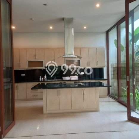 Rumah Elit LB 475m2 Siap Huni Desain Elegan di Cipete, Jakarta Selatan Rumah Elit LB 475m2 Siap Huni Desain Elegan di Cipete, Jakarta Selatan
