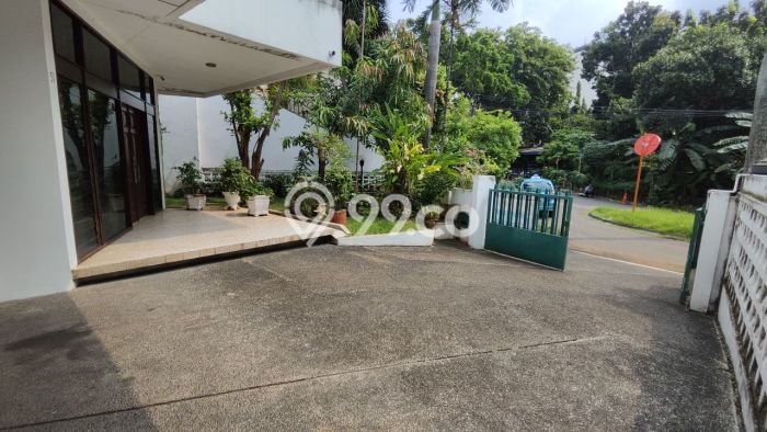 Hunian Super Mewah dengan Akses Paling Strategis di Pondok Indah, Jakarta Selatan Hunian Super Mewah dengan Akses Paling Strategis di Pondok Indah, Jakarta Selatan