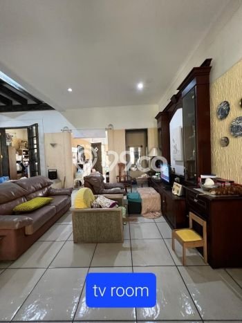 Rumah Luxury Modern Tanpa Renovasi di Cirendeu Jakarta Selatan Rumah Luxury Modern Tanpa Renovasi di Cirendeu Jakarta Selatan