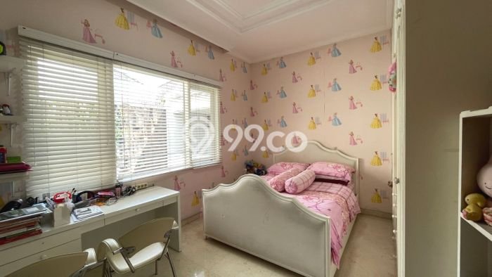 Jual Rumah Mewah Elegan Dengan View Cantik di Lebak Bulus, Jakarta Selatan Jual Rumah Mewah Elegan Dengan View Cantik di Lebak Bulus, Jakarta Selatan