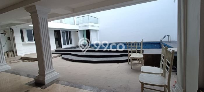 Rumah Mewah LB 800m2 Siap Huni Desain Elegan di Cipete, Jakarta Selatan Rumah Mewah LB 800m2 Siap Huni Desain Elegan di Cipete, Jakarta Selatan