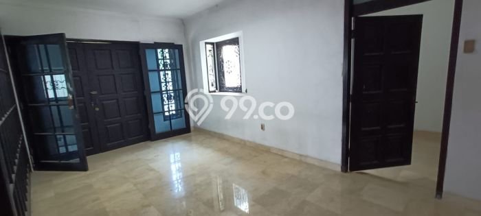 Rumah Mewah LB 800m2 Siap Huni Desain Elegan di Cipete, Jakarta Selatan Rumah Mewah LB 800m2 Siap Huni Desain Elegan di Cipete, Jakarta Selatan
