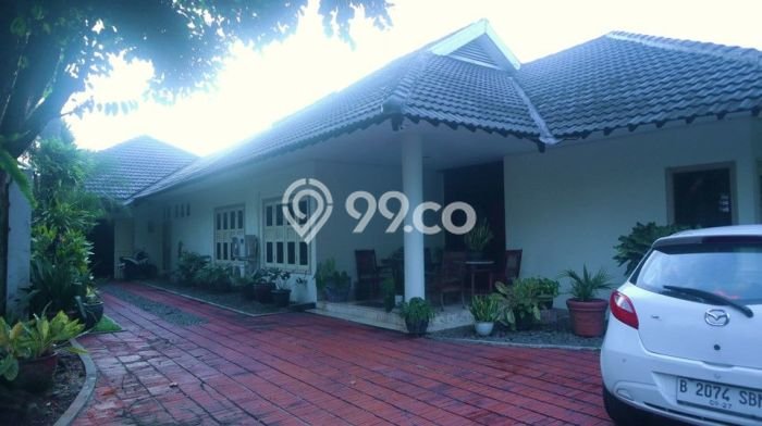 For Sale! Luxury House LT 793m2 Desain Elegan di Cipete For Sale! Luxury House LT 793m2 Desain Elegan di Cipete