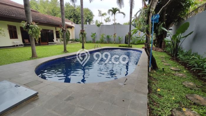 Hunian Modern Untuk Disewakan di Pejaten Jakarta Selatan 4 KT & 5 KM Hunian Modern Untuk Disewakan di Pejaten Jakarta Selatan 4 KT & 5 KM
