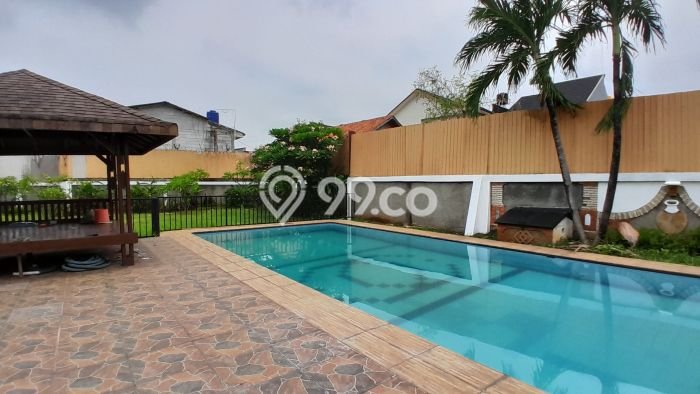 Rumah Disewakan Jakarta Selatan LT 600m2 LB 500m2 Kawasan Pejaten Rumah Disewakan Jakarta Selatan LT 600m2 LB 500m2 Kawasan Pejaten