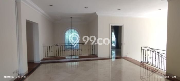 Disewakan Rumah Strategis di Pondok Indah LT 1000m2 / LB 800m2 Kondisi Bagus Disewakan Rumah Strategis di Pondok Indah LT 1000m2 / LB 800m2 Kondisi Bagus