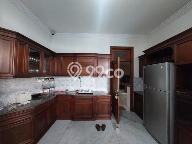 Disewakan Rumah Strategis LT 887m2 / LB 880m2 di Sinabung, Jakarta Selatan Disewakan Rumah Strategis LT 887m2 / LB 880m2 di Sinabung, Jakarta Selatan
