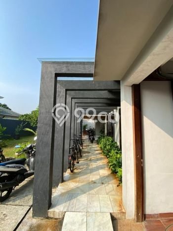 Siap Huni Hunian Elit 7 Kamar di Kebayoran Lama Dekat ke Mana Saja Siap Huni Hunian Elit 7 Kamar di Kebayoran Lama Dekat ke Mana Saja