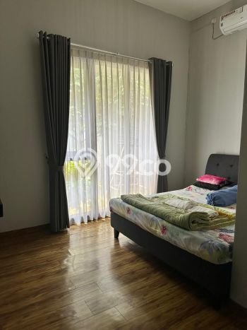 Siap Huni Hunian Elit 7 Kamar di Kebayoran Lama Dekat ke Mana Saja Siap Huni Hunian Elit 7 Kamar di Kebayoran Lama Dekat ke Mana Saja