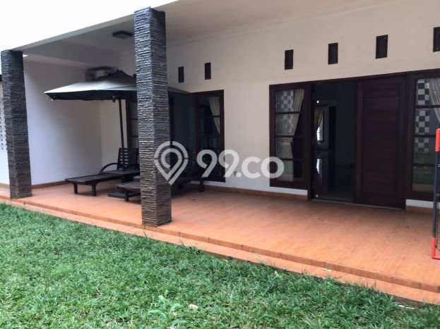 For Sale! Luxury House LT 425m2 Desain Modern di Veteran For Sale! Luxury House LT 425m2 Desain Modern di Veteran