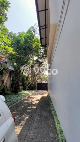 Ready to Use! Premium House LT 980m2 Desain Elegan di Cireundeu Ready to Use! Premium House LT 980m2 Desain Elegan di Cireundeu