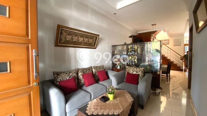 Dijual Rumah Luas Megah Dengan View Eksklusif di Pondok Pinang, Jakarta Selatan Dijual Rumah Luas Megah Dengan View Eksklusif di Pondok Pinang, Jakarta Selatan