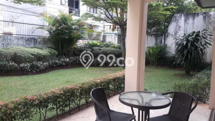 Hunian Modern dengan LT 1050m2 & LB 600m2 Dikontrakkan di Kemang Hunian Modern dengan LT 1050m2 & LB 600m2 Dikontrakkan di Kemang
