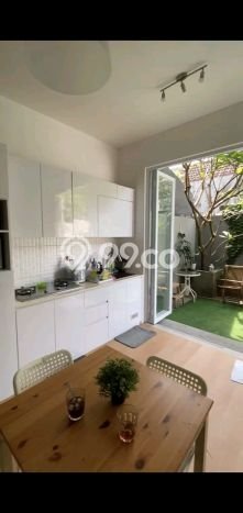 For Sale Rumah 2 Kamar Lokasi Ideal Nyaman dan Strategis di Ciputat Timur For Sale Rumah 2 Kamar Lokasi Ideal Nyaman dan Strategis di Ciputat Timur