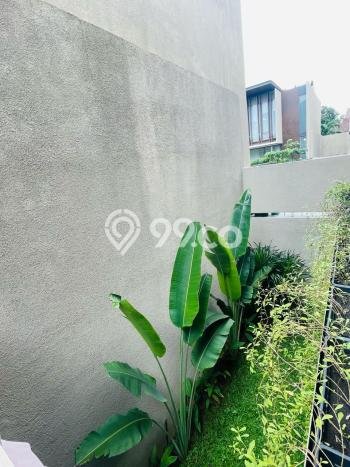Rumah di Kemang, 4 KT, Lingkungan Asri, Luas 167m² LB 280m² Rumah di Kemang, 4 KT, Lingkungan Asri, Luas 167m² LB 280m²