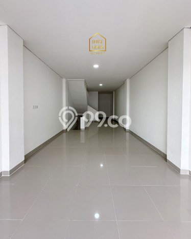 Area Ramai! Ruko Dijual di Tebet untuk Bisnis Luas Bangunan 408m2 Area Ramai! Ruko Dijual di Tebet untuk Bisnis Luas Bangunan 408m2