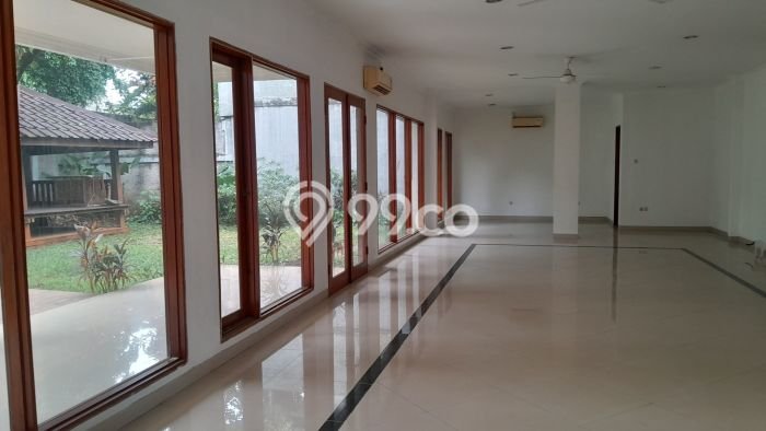Jarang Ada! Rumah Sewa 5 Kamar Nyaman Siap Huni Pejaten Jarang Ada! Rumah Sewa 5 Kamar Nyaman Siap Huni Pejaten