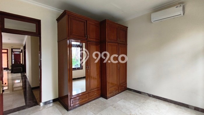Sewa Rumah Harga Terjangkau di Lebak Bulus Jakarta Selatan Punya 7 KT Sewa Rumah Harga Terjangkau di Lebak Bulus Jakarta Selatan Punya 7 KT