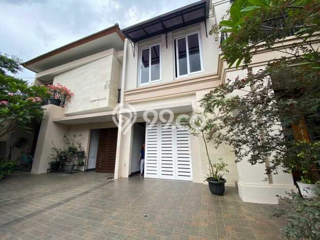 Dijual Rumah Elit Exclusive di Cilandak, Jakarta Selatan Dijual Rumah Elit Exclusive di Cilandak, Jakarta Selatan