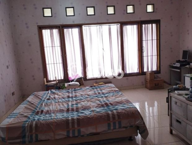 Dijual Rumah Luas Elegan Dengan View Cantik di Permata Hijau, Jakarta Selatan Dijual Rumah Luas Elegan Dengan View Cantik di Permata Hijau, Jakarta Selatan
