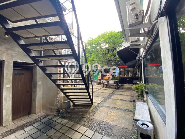 Komersial disewakan lokasi strategis Kebayoran Baru Jakarta Selatan 600m2 Komersial disewakan lokasi strategis Kebayoran Baru Jakarta Selatan 600m2