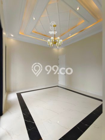 Siap Huni Rumah Mewah 4 Kamar di Jagakarsa Dekat ke Mana Pun Siap Huni Rumah Mewah 4 Kamar di Jagakarsa Dekat ke Mana Pun