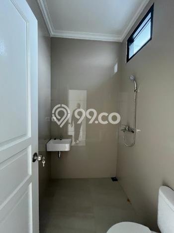 Rumah Luas Asri 3 KT Siap Huni di Cinere Jakarta Selatan Rumah Luas Asri 3 KT Siap Huni di Cinere Jakarta Selatan