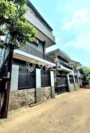 Rumah Kost untuk Dijual di Jatisampurna dengan 15 KT, 12 KM, Luas 600m2 Rumah Kost untuk Dijual di Jatisampurna dengan 15 KT, 12 KM, Luas 600m2