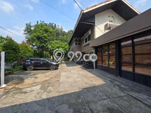Dijual Hunian Mewah dengan Fasilitas Sekitar Lengkap di Kebayoran Baru, Jakarta Selatan Dijual Hunian Mewah dengan Fasilitas Sekitar Lengkap di Kebayoran Baru, Jakarta Selatan