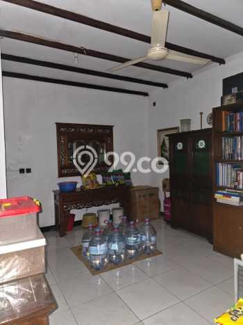 Dijual Rumah Mewah Megah Dengan View Cantik di Senopati, Jakarta Selatan Dijual Rumah Mewah Megah Dengan View Cantik di Senopati, Jakarta Selatan