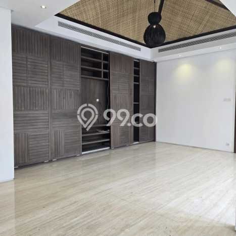 Hunian Mewah LB 800m2 Siap Huni Desain Elegan di Pondok Indah, Jakarta Selatan Hunian Mewah LB 800m2 Siap Huni Desain Elegan di Pondok Indah, Jakarta Selatan