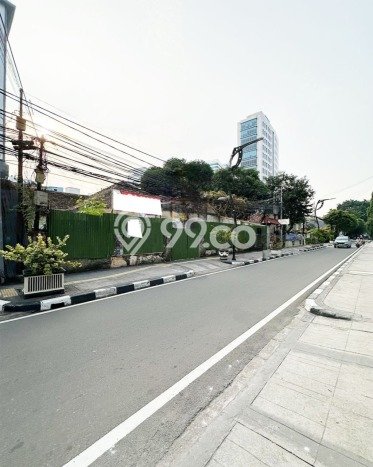 Jarang Ada! Tanah di Menteng Punya Luas 529m2 SHM Jarang Ada! Tanah di Menteng Punya Luas 529m2 SHM