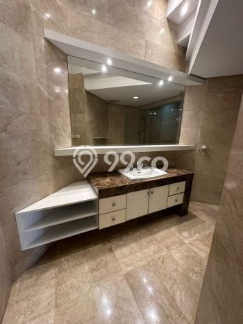 Hunian Modern Untuk Disewakan di Pondok Indah Jakarta Selatan 4 KT & 3 KM Hunian Modern Untuk Disewakan di Pondok Indah Jakarta Selatan 4 KT & 3 KM