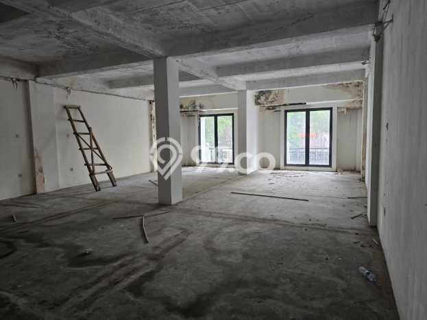 Ruko Area Bisnis Kawasan Kebayoran Baru, Luas 400m2m², Jalan Raya Ruko Area Bisnis Kawasan Kebayoran Baru, Luas 400m2m², Jalan Raya