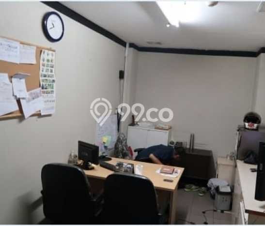 Kantor Usaha Dijual di Mampang Prapatan Jakarta Selatan LT 1886m2 & LB 6915m2 Kantor Usaha Dijual di Mampang Prapatan Jakarta Selatan LT 1886m2 & LB 6915m2