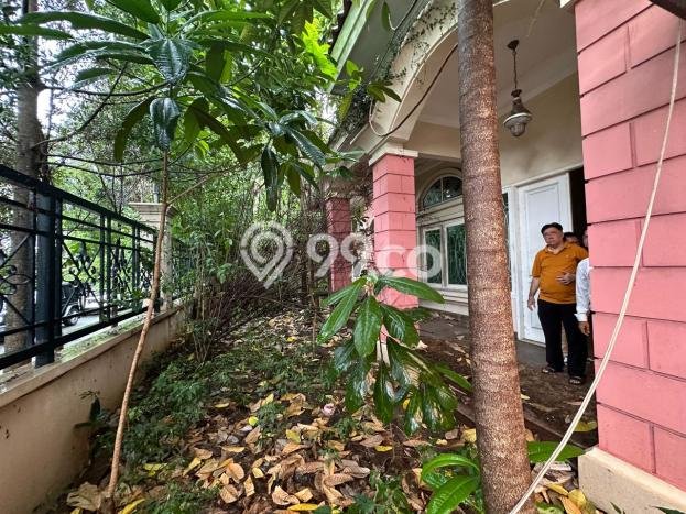 Hunian Strategis 3 KT LB 400m2 Kondisi Bagus di Permata Hijau Hunian Strategis 3 KT LB 400m2 Kondisi Bagus di Permata Hijau
