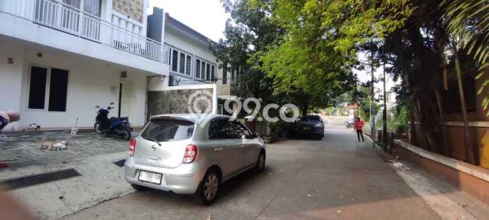 Cocok Untuk Investasi! Dijual Kost di Blok M 26 Kamar Cocok Untuk Investasi! Dijual Kost di Blok M 26 Kamar