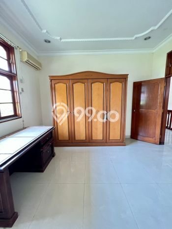 Rumah Luxury Modern Siap Huni di Pondok Indah Jakarta Selatan Rumah Luxury Modern Siap Huni di Pondok Indah Jakarta Selatan