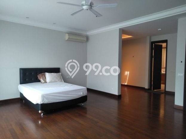 Rumah Mewah Dijual LT 331m2 di Kebayoran Baru, Jakarta Selatan Rumah Mewah Dijual LT 331m2 di Kebayoran Baru, Jakarta Selatan