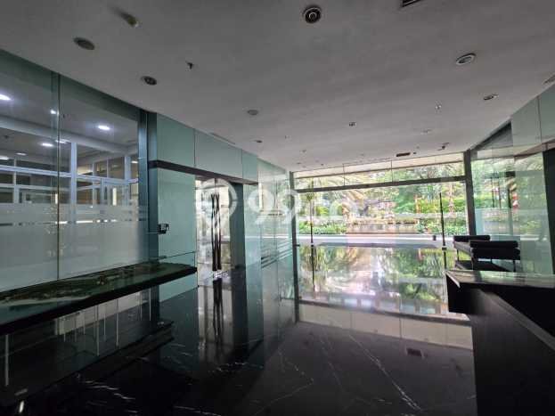 Unit Kantor Dijual di Jakarta Selatan LT 1115m2 & LB 4157m2 Unit Kantor Dijual di Jakarta Selatan LT 1115m2 & LB 4157m2