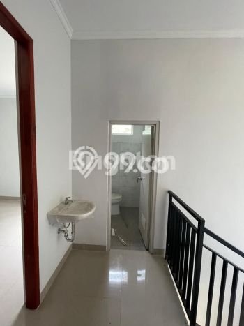 Rumah Modern Minimalis 4 Kamar Siap Huni di Pancoran Mas Rumah Modern Minimalis 4 Kamar Siap Huni di Pancoran Mas