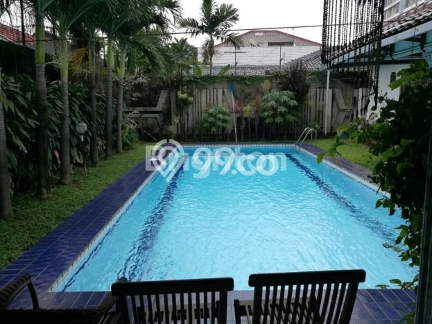Siap Huni Rumah Mewah 5 Kamar di Cilandak Dekat ke Mana Pun Siap Huni Rumah Mewah 5 Kamar di Cilandak Dekat ke Mana Pun