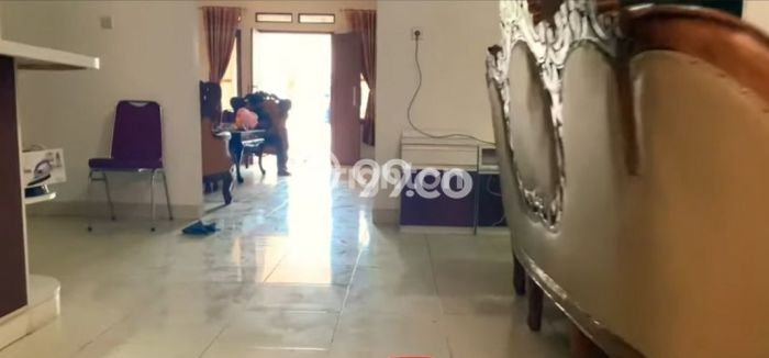 Disewakan! Rumah 4 Kamar Tidur &
3 Kamar Mandi di Ciparigi, Bogor Disewakan! Rumah 4 Kamar Tidur &
3 Kamar Mandi di Ciparigi, Bogor