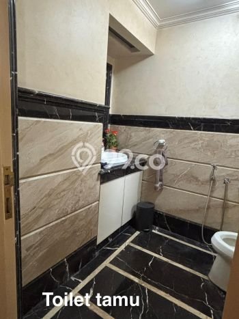 Rumah Luxury Modern Tanpa Renovasi di Green garden Jakarta Barat Rumah Luxury Modern Tanpa Renovasi di Green garden Jakarta Barat
